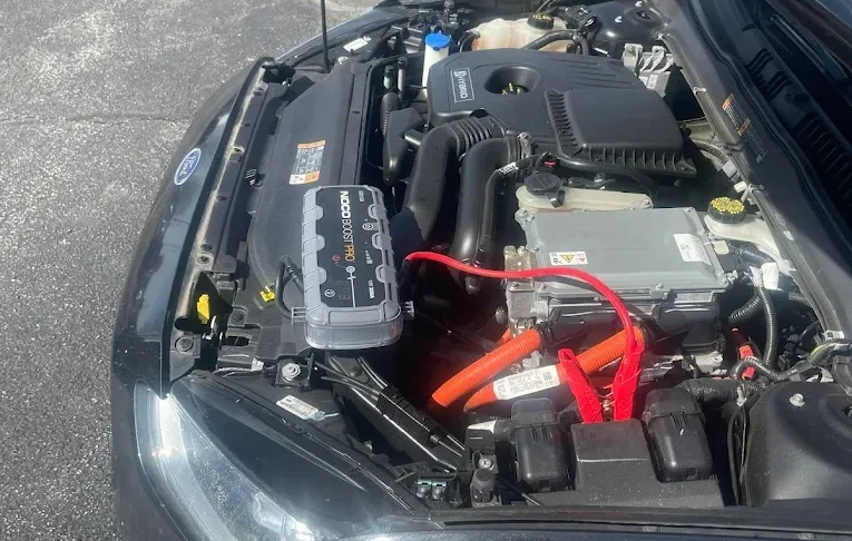 jump starting a car